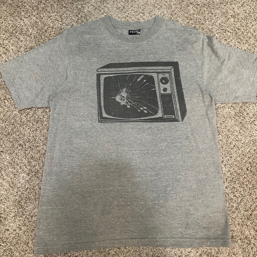 Volcom Mens T-Shirt Large Gray Broken TV Graphic Preowned Skateboarding